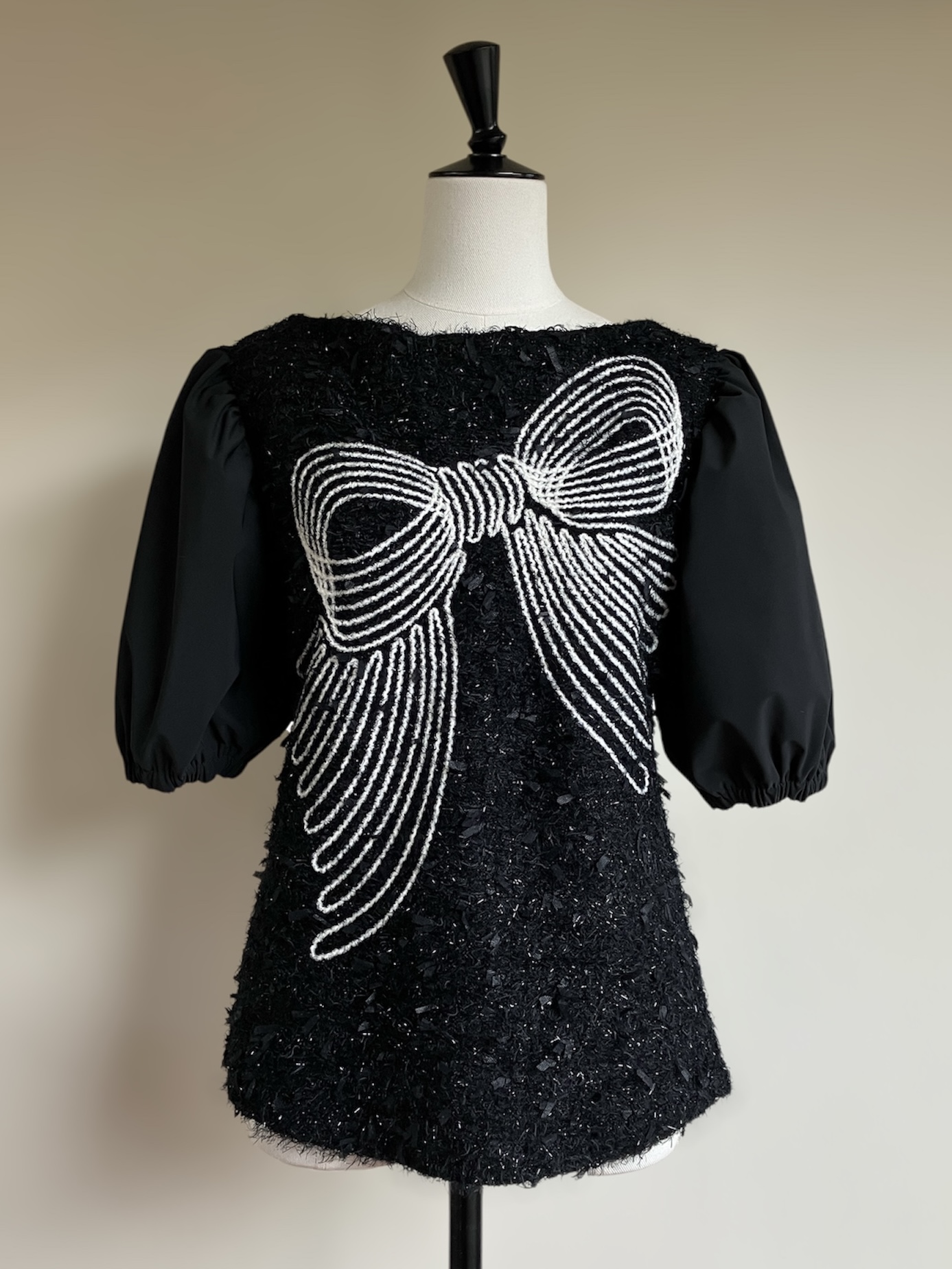 v-8614-90　　　　　　￥65,000