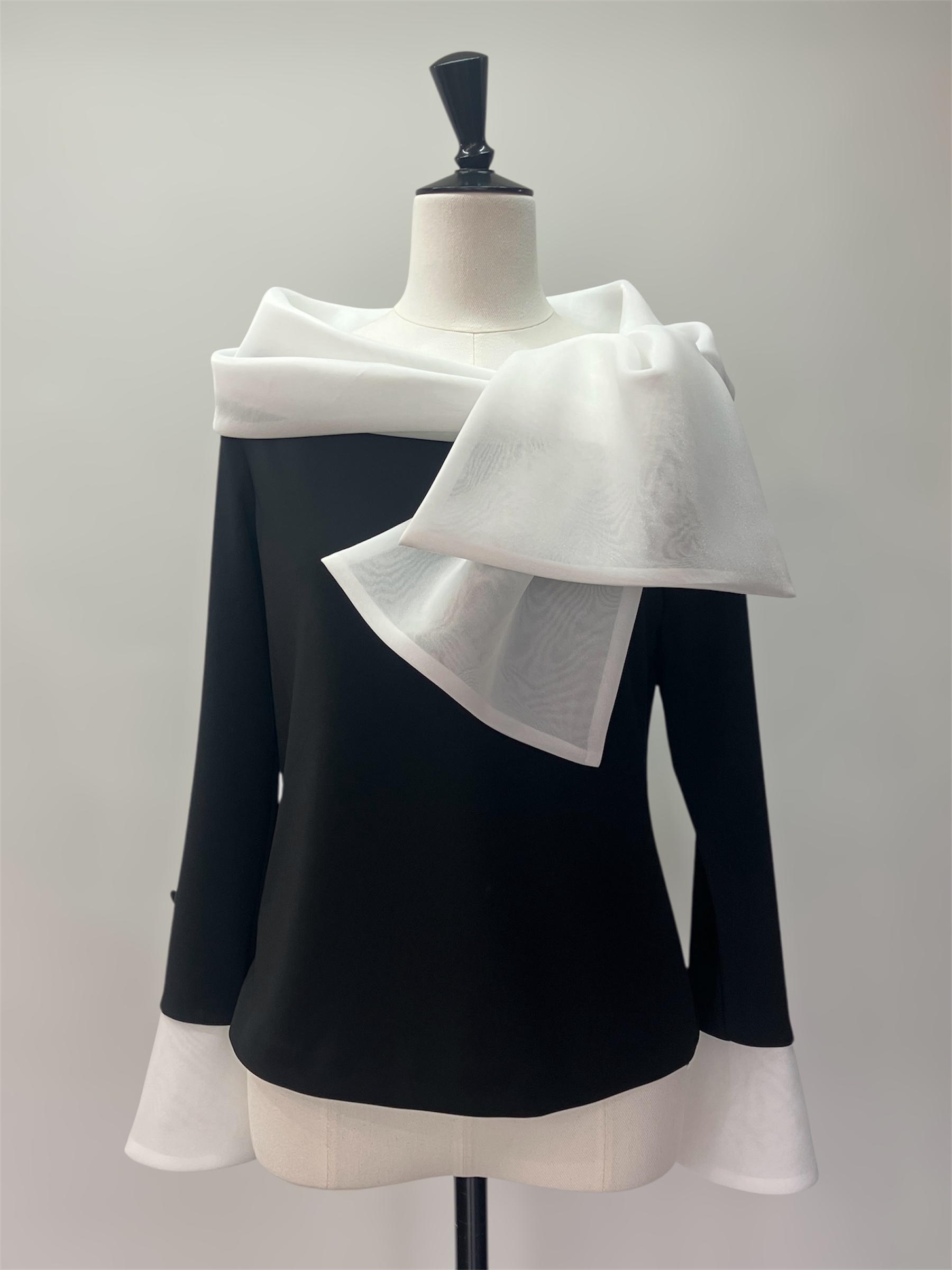 v-8615　　　　　　￥65,000